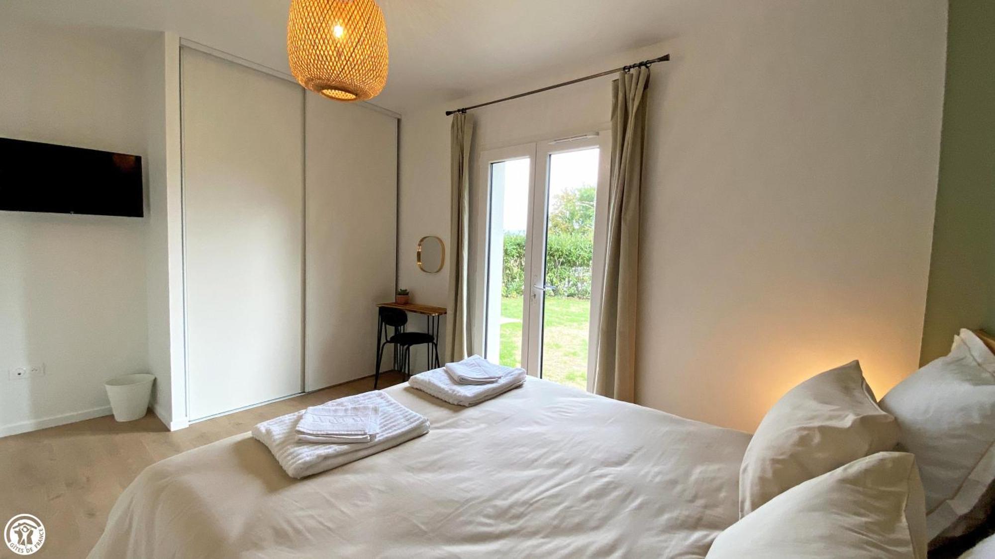 Breakislebed 3 Maisons Chu Limoges Экстерьер фото